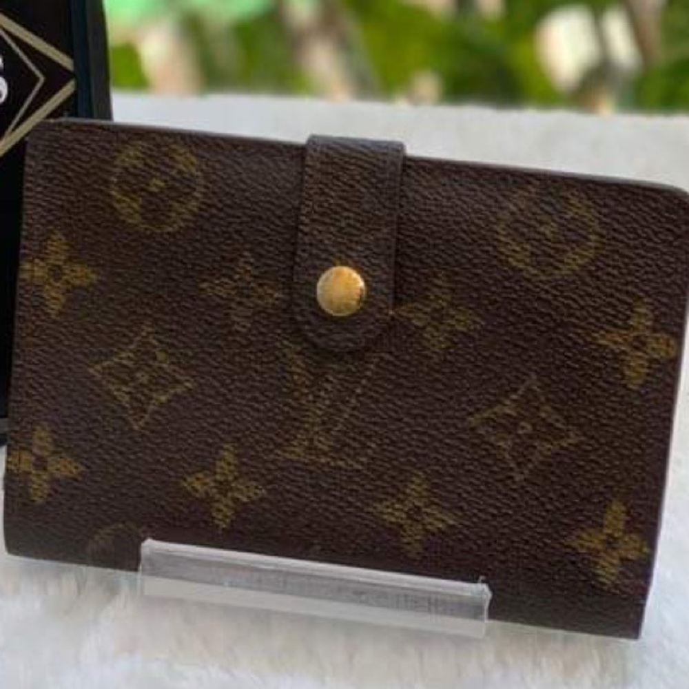 LV Monogram Viennois Wallet Kisslock